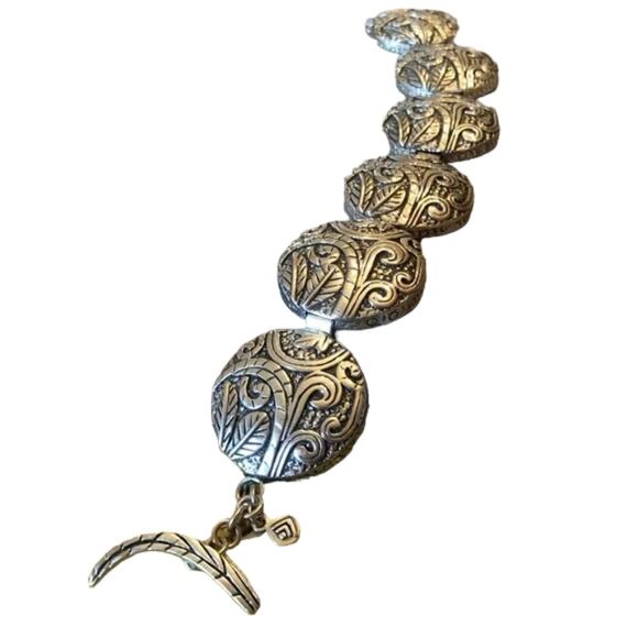 Silpada Sterling Silver Ancient Scroll Bracelet Toggle Clasp B2092 - Picture 4 of 13